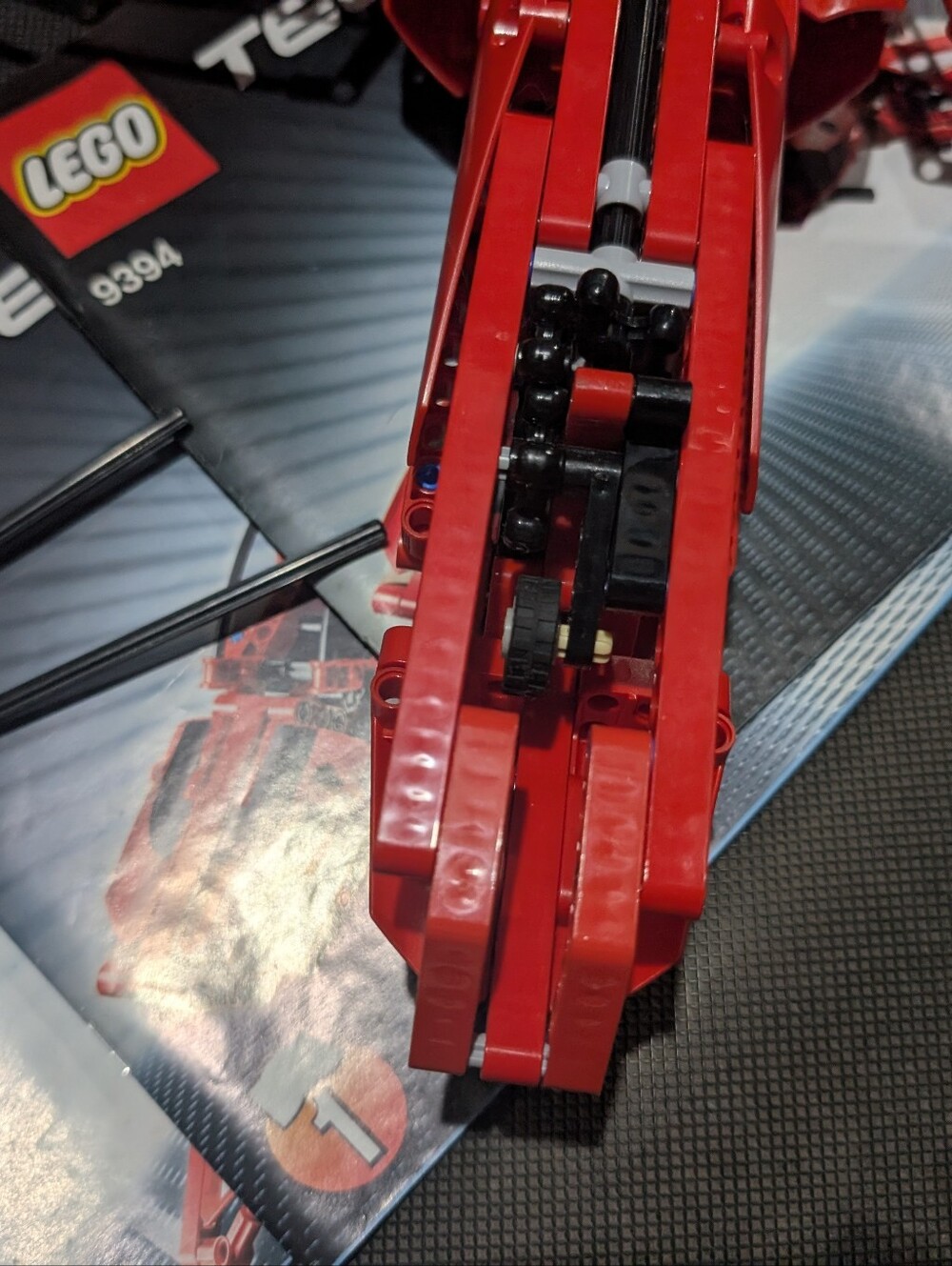 LEGO Technic 9394 Jet Plane COMPLETE - Picture 14 of 16